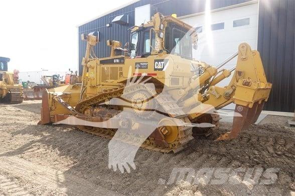 CAT D7R2 XR ブルドーザー