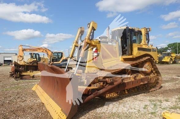 CAT D8T ブルドーザー