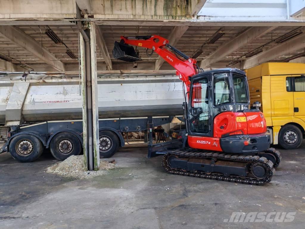 Kubota KX 057-4 ミニ油圧ショベル 7t以下（ミニユンボ・ミニディガー）