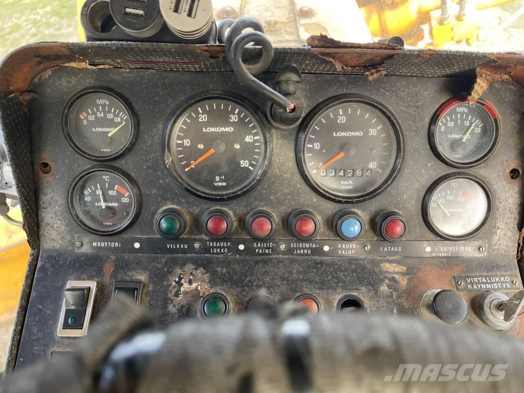 Lokomo AH 172 モーターグレーダー