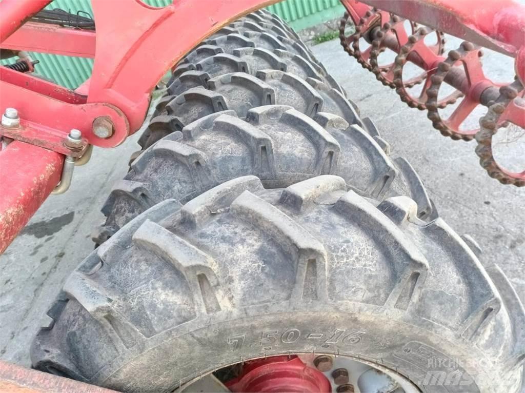 Horsch Tiger 4AS カルチベーター