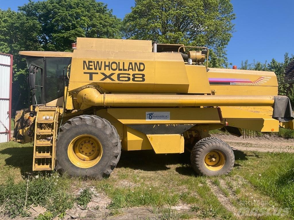 New Holland TX 68 コンバイン