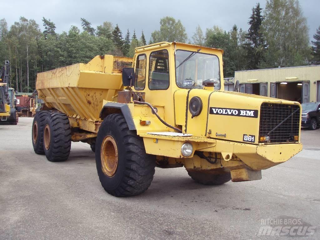 Volvo BM 861 6+6 アーティキュレート式ダンプトラック
