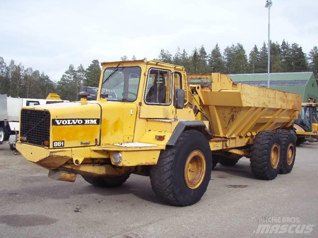 Volvo BM 861 6+6 アーティキュレート式ダンプトラック