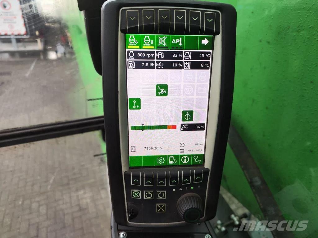 Sennebogen 830 E 廃棄物／工業産廃処理機