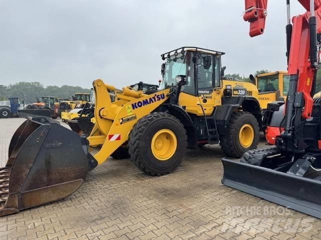 Komatsu WA 320 ホイールローダー・タイヤショベル