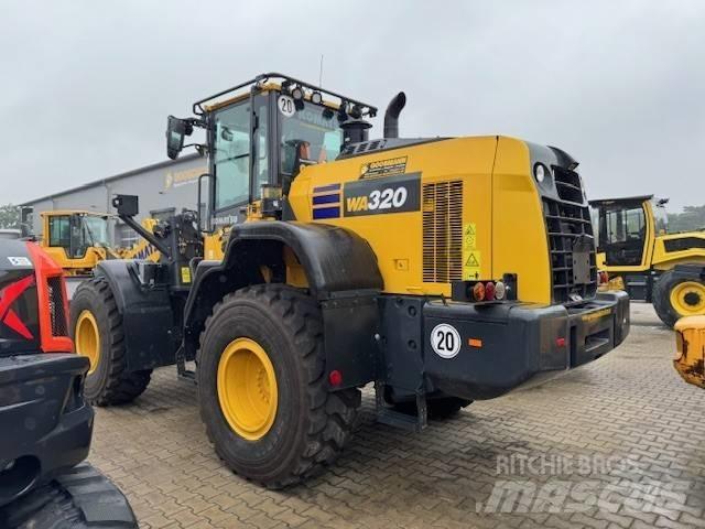 Komatsu WA 320 ホイールローダー・タイヤショベル