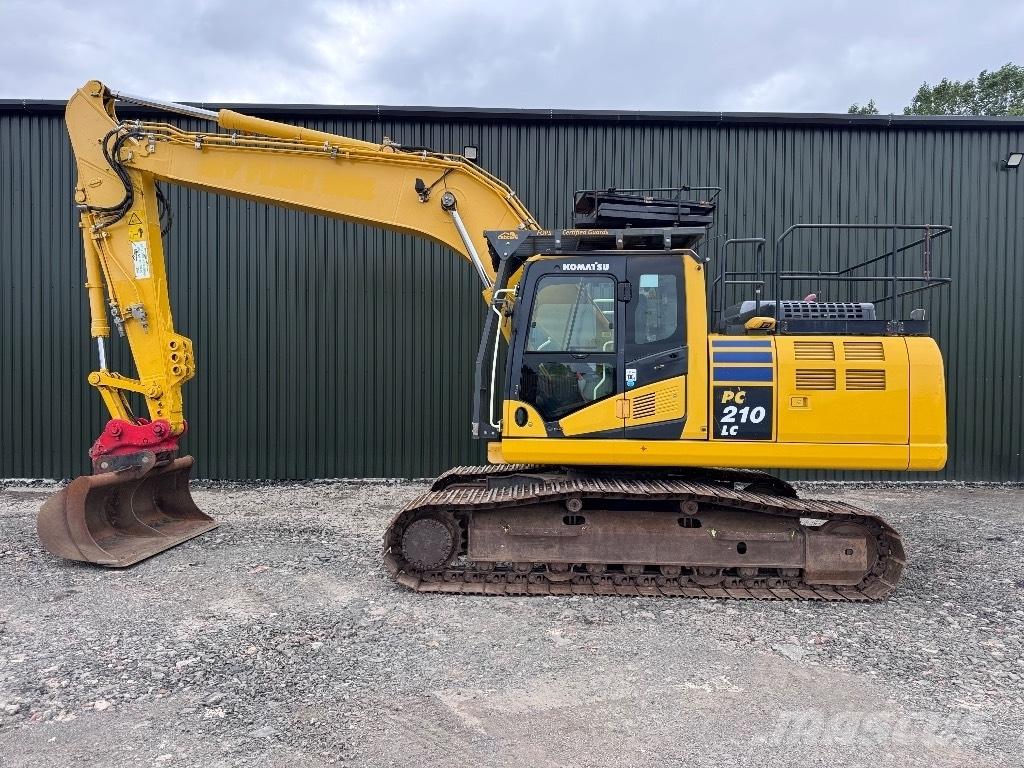 Komatsu PC 210 LC-11 大型油圧ショベル12t以上（パワーショベル・ユンボ）