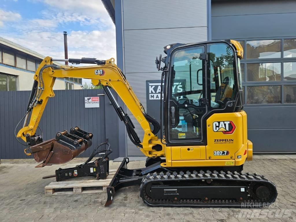CAT 302.7 CR ミニ油圧ショベル 7t以下（ミニユンボ・ミニディガー）