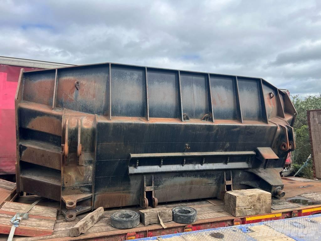 CAT D 10 R ブルドーザー
