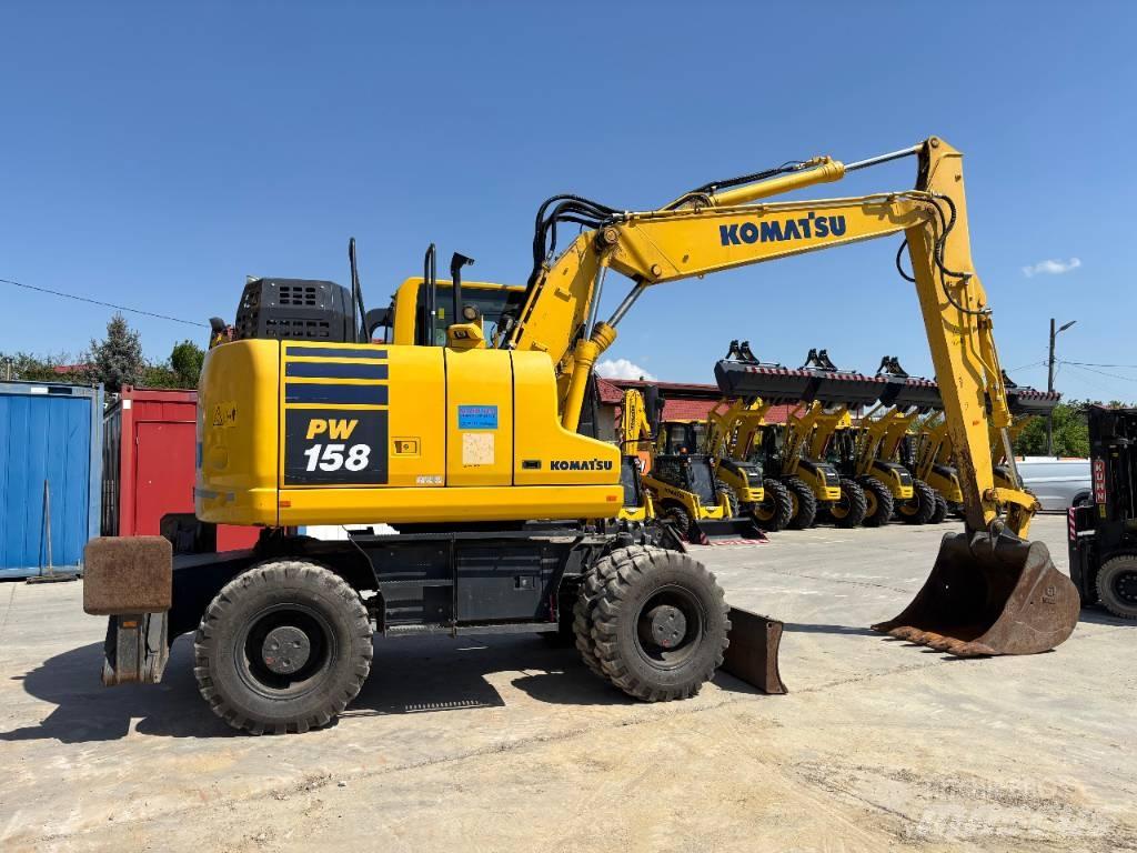 Komatsu PW 158-11 ホイール式油圧ショベル（パワーショベル・ユンボ・バックホー）