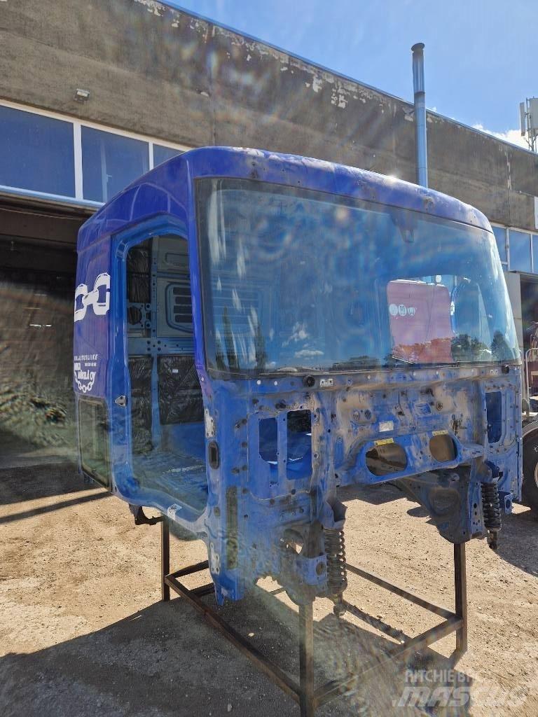 Volvo cab FH 4 500 キャビン及び内装