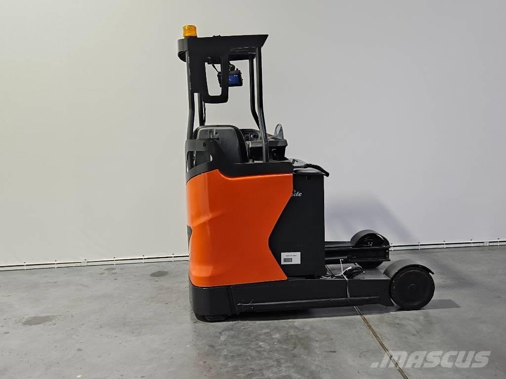 Linde R20N 自走式スタッカー