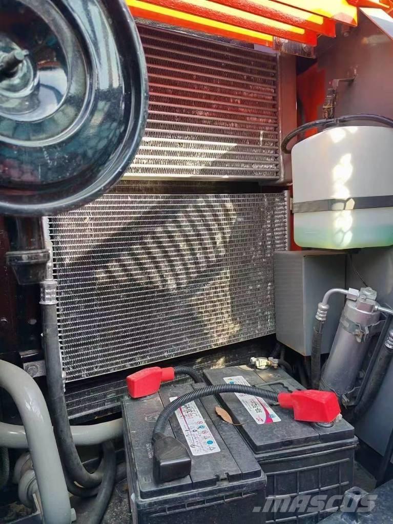 Hitachi ZX 120 大型油圧ショベル12t以上（パワーショベル・ユンボ）