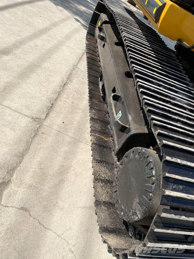 CAT 320 D 大型油圧ショベル12t以上（パワーショベル・ユンボ）