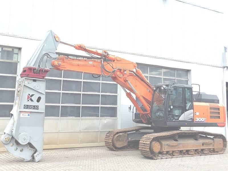 Hitachi ZX 300 LC-6 解体油圧ショベル