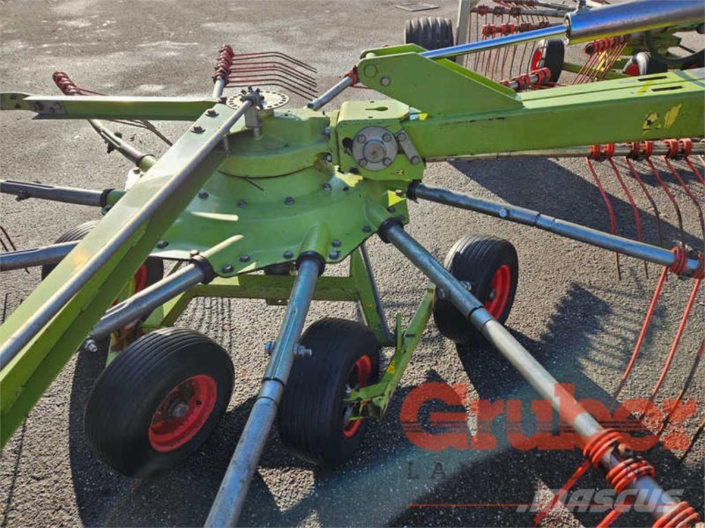 CLAAS Liner 1550 ウィンドローア/レーキ