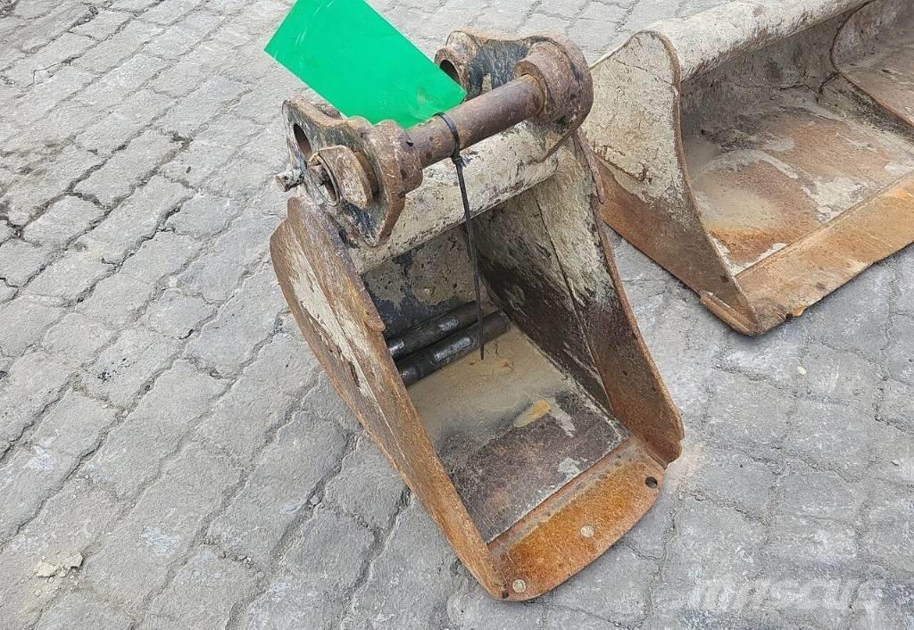 Kubota KX027-4 ミニ油圧ショベル 7t以下（ミニユンボ・ミニディガー）