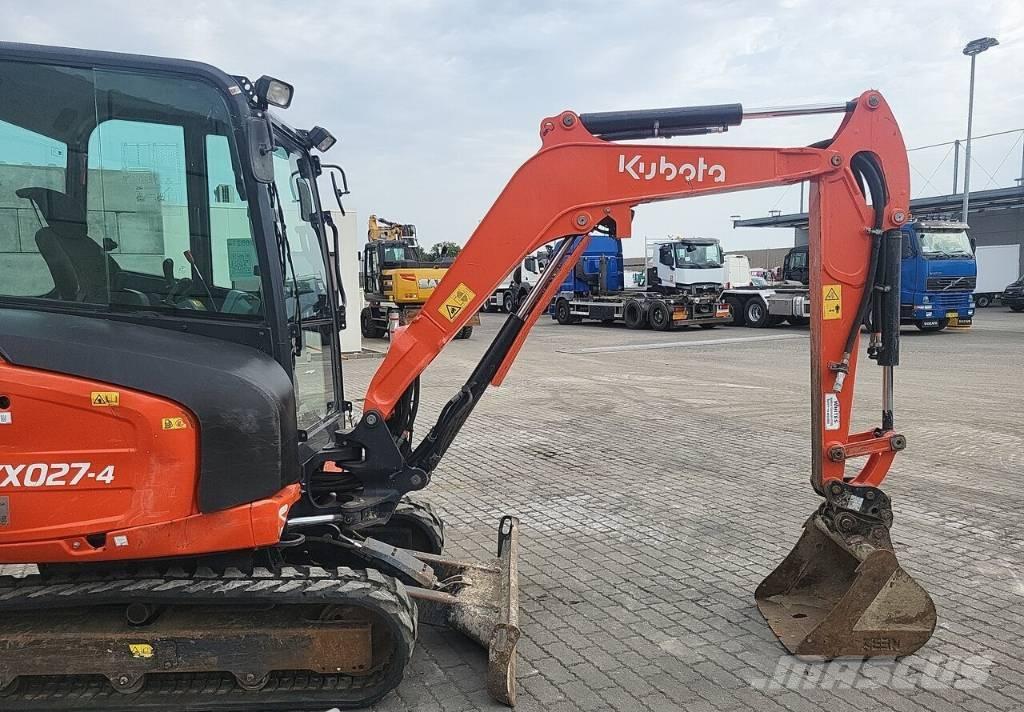 Kubota KX027-4 ミニ油圧ショベル 7t以下（ミニユンボ・ミニディガー）