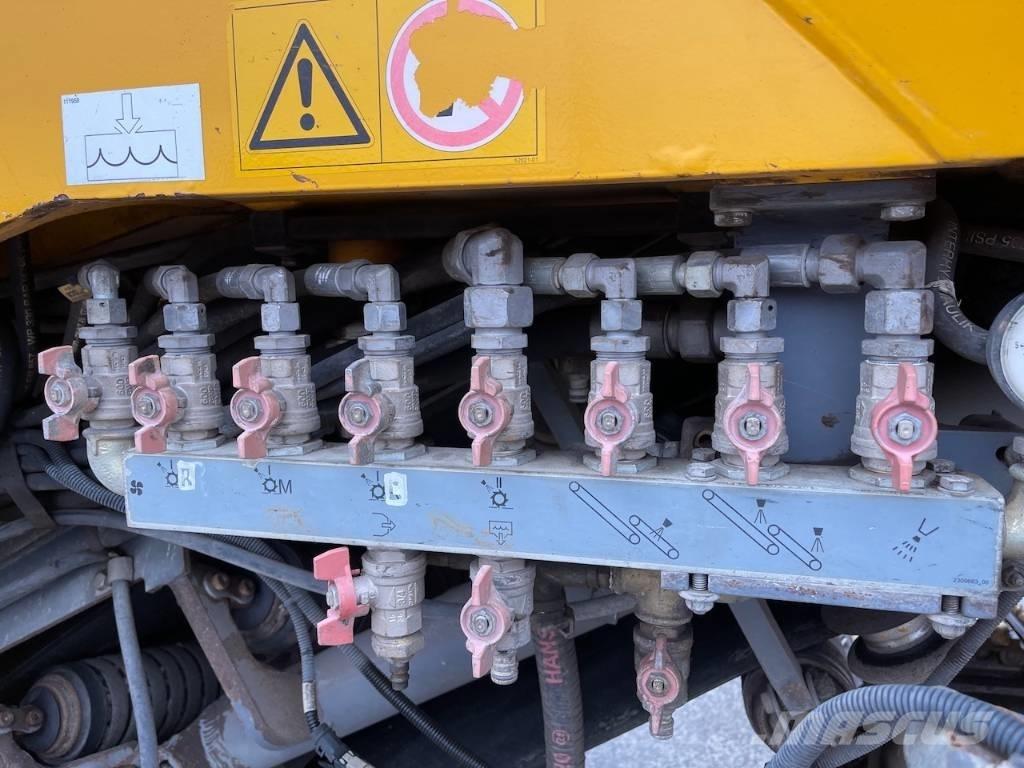 Wirtgen W250 アスファルトコールドミリングマシーン