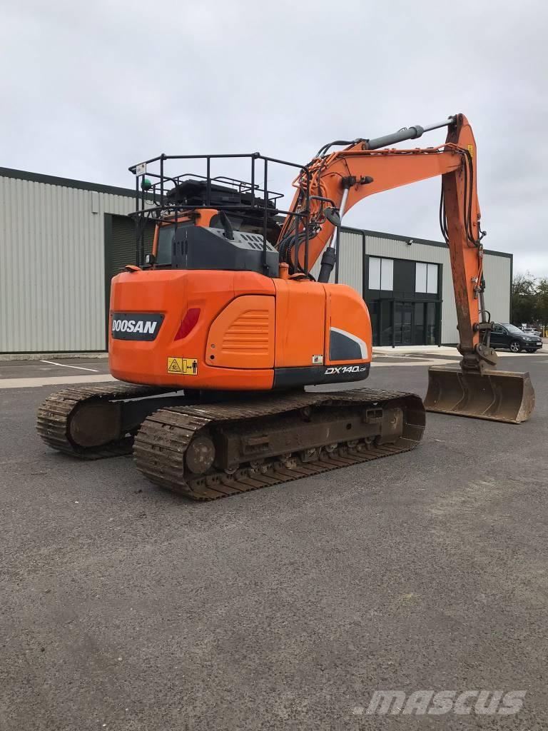 Doosan DX140LCR-5 大型油圧ショベル12t以上（パワーショベル・ユンボ）