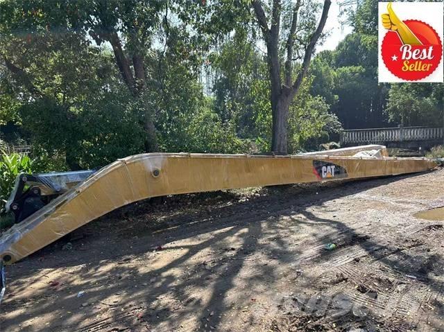 CAT 320 C 水陸両用油圧ショベル、ユンボ