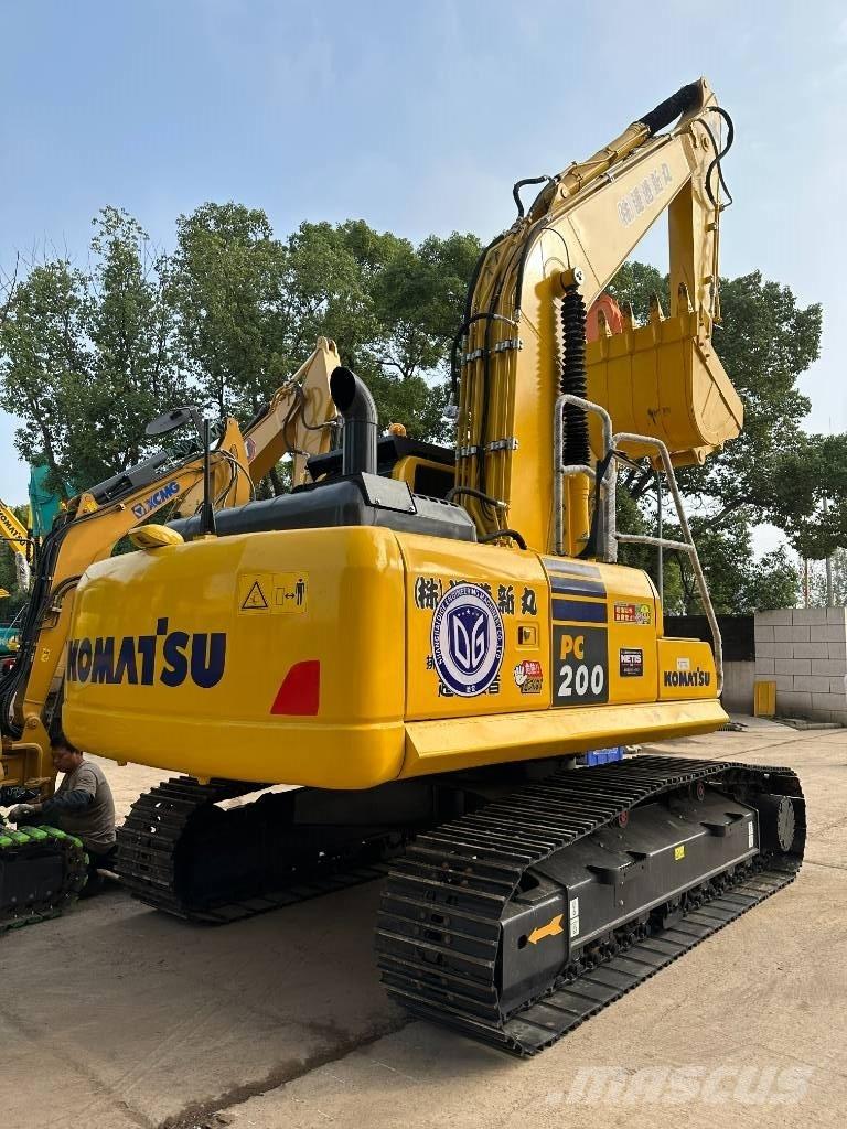 Komatsu PC 200-8N1 中型油圧ショベル 7ｔ-12ｔ（ユンボ・パワーショベル・バックホー）