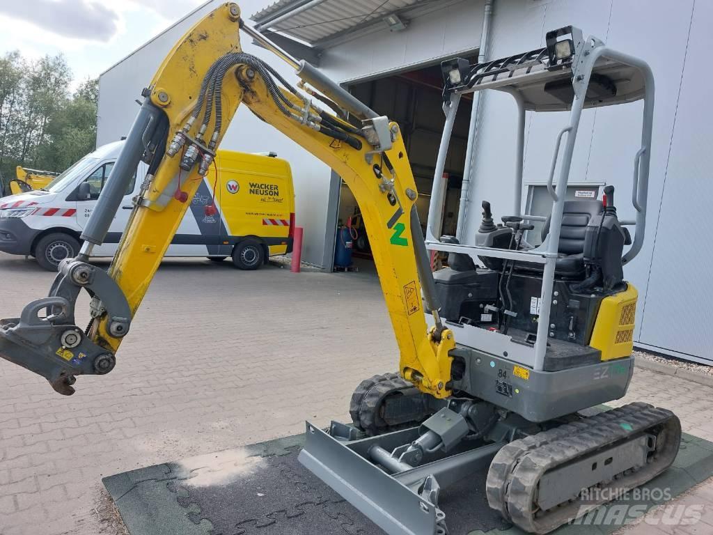 Wacker Neuson EZ17e 大型油圧ショベル12t以上（パワーショベル・ユンボ）