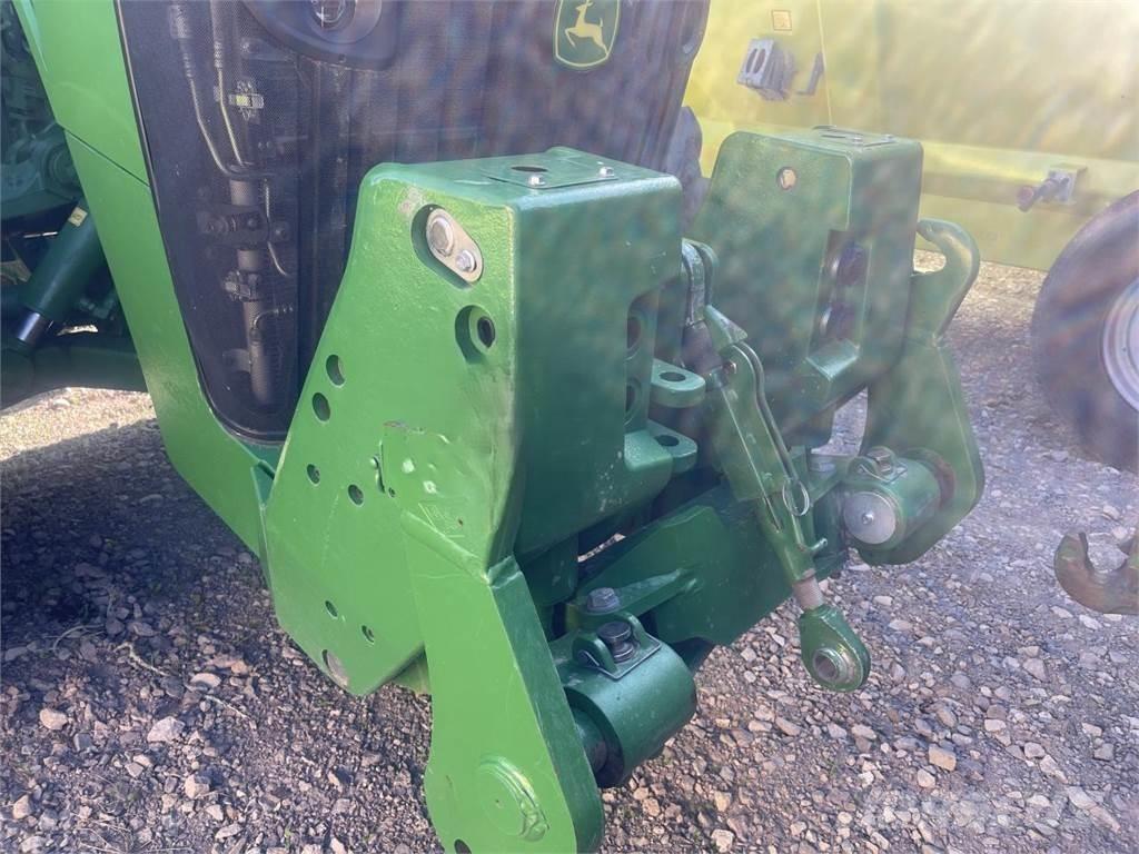 John Deere 8345 R トラクター