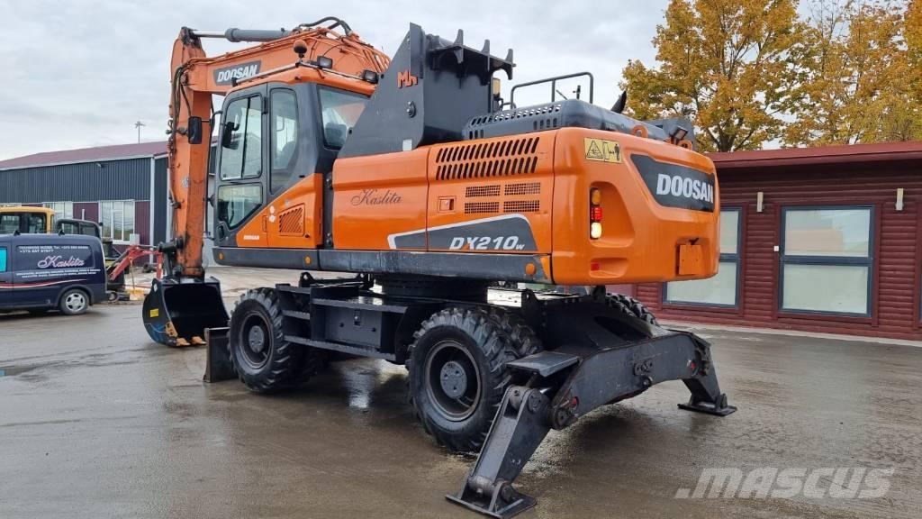 Doosan DX 210 W - 5 ホイール式油圧ショベル（パワーショベル・ユンボ・バックホー）