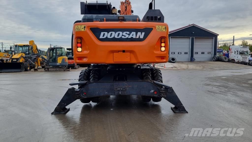 Doosan DX 210 W - 5 ホイール式油圧ショベル（パワーショベル・ユンボ・バックホー）
