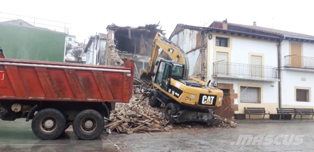 CAT M318d ホイール式油圧ショベル（パワーショベル・ユンボ・バックホー）