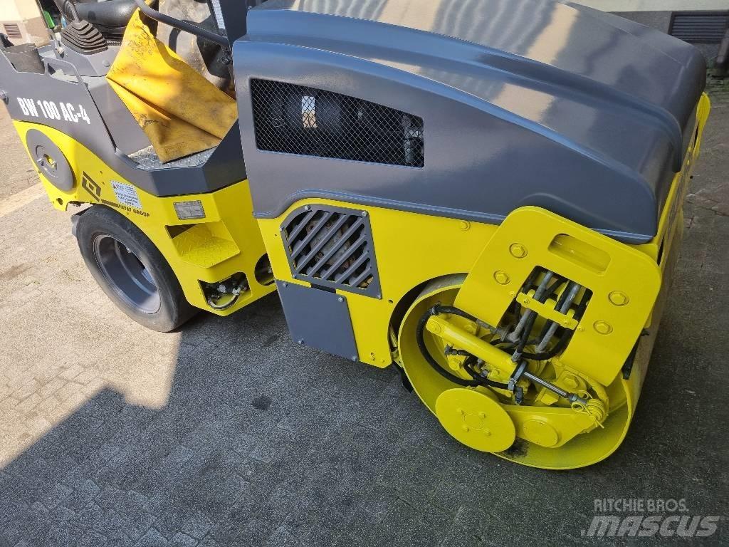 Bomag BW 100 AC-4 コンバインドローラ