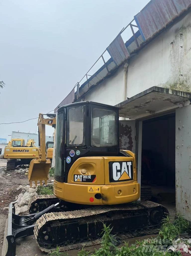CAT 303.5 E ミニ油圧ショベル 7t以下（ミニユンボ・ミニディガー）