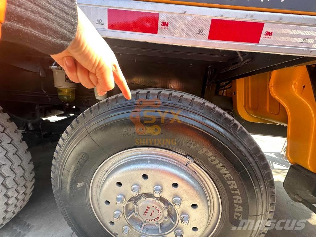 XCMG QY70KC オールテレーンクレーン