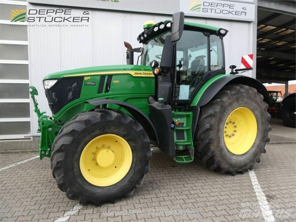 John Deere 6R 250 トラクター