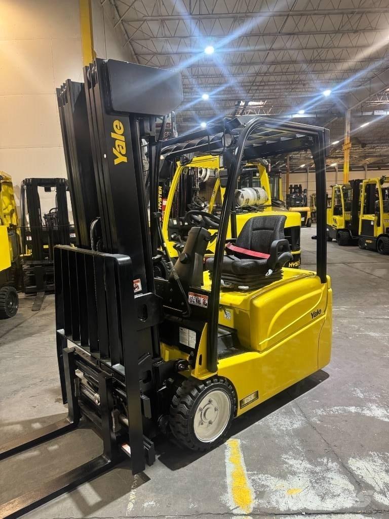 Yale ERP 040 VT バッテリーフォークリフト