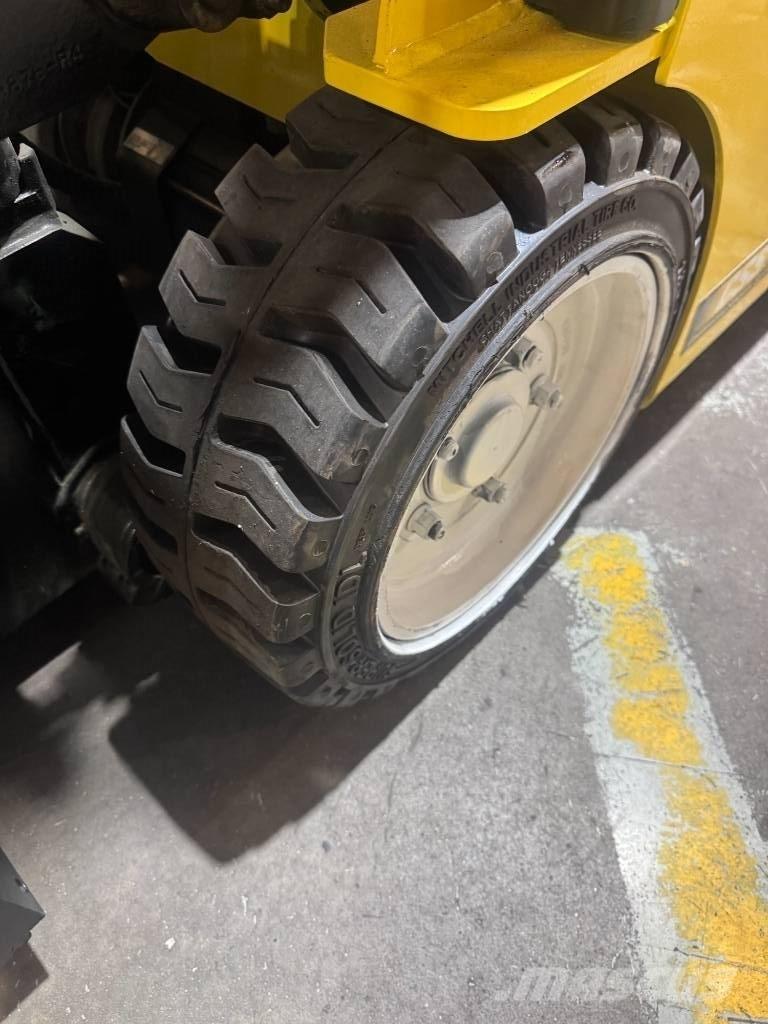 Yale ERP 040 VT バッテリーフォークリフト
