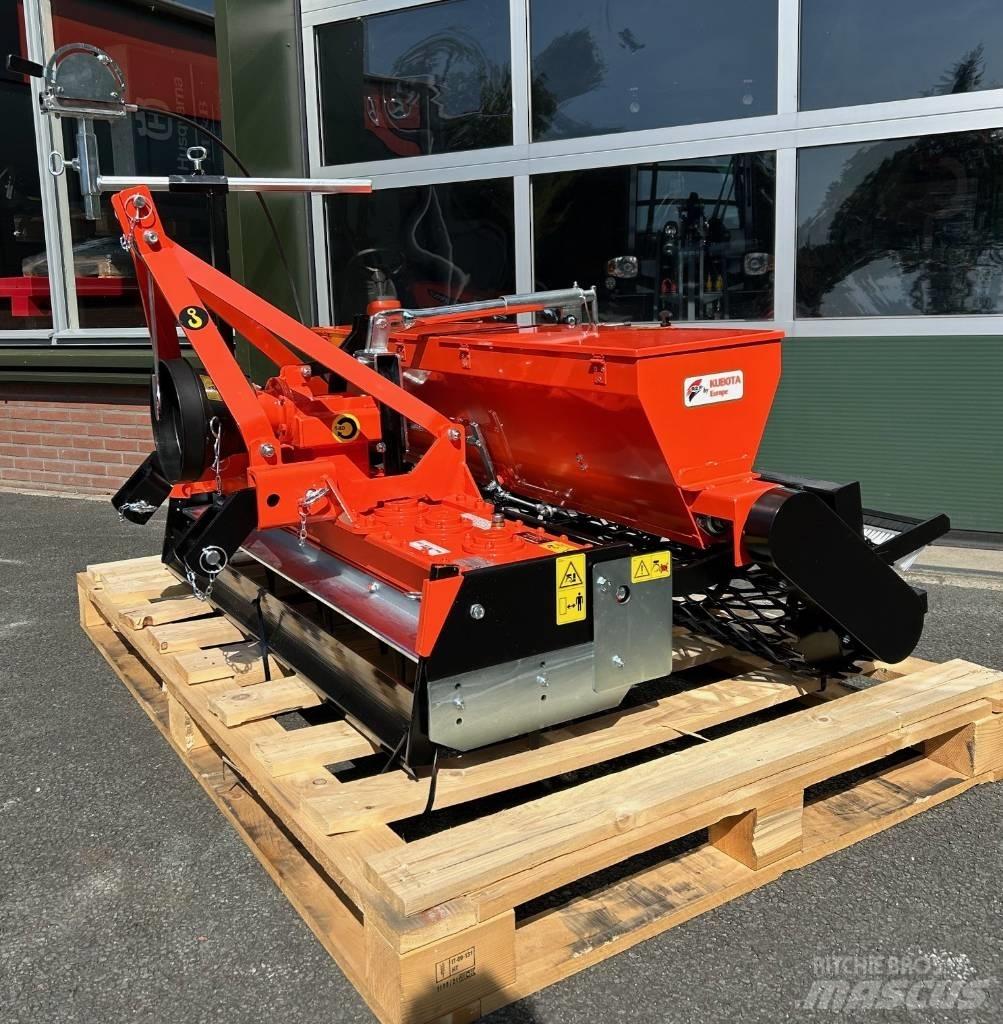 Kubota MTZ SM 150 小型トラクター　アタッチメント