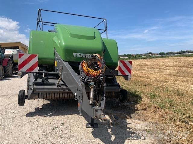 Fendt 1290 S XD スクエアベーラー