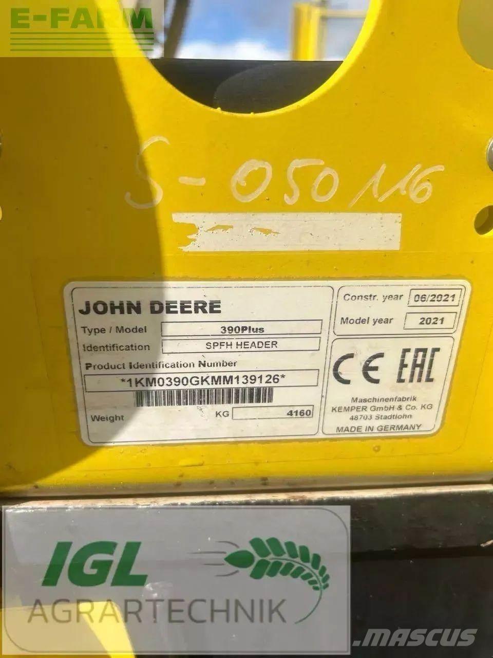 John Deere 9700 i 自走式フォレージハーベスター