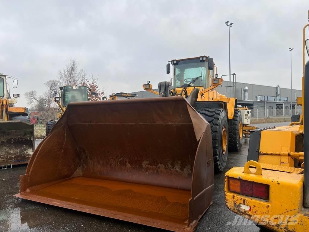 Volvo L 220 E ホイールローダー・タイヤショベル