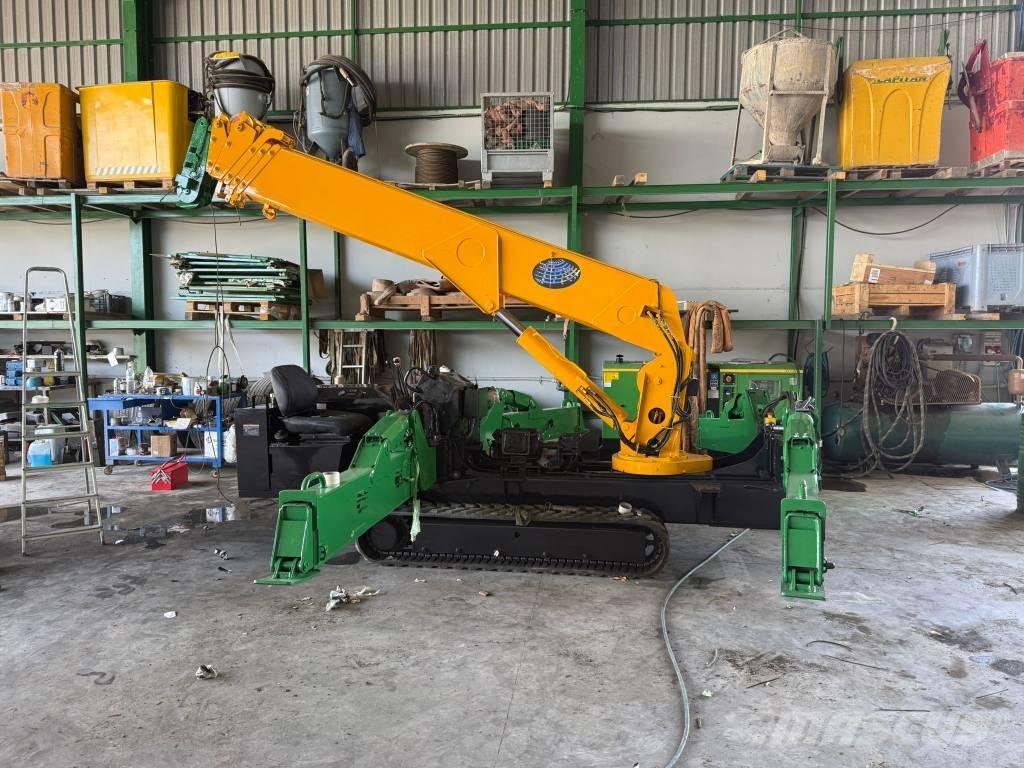 Unic URW 506 CDE ミニクレーン