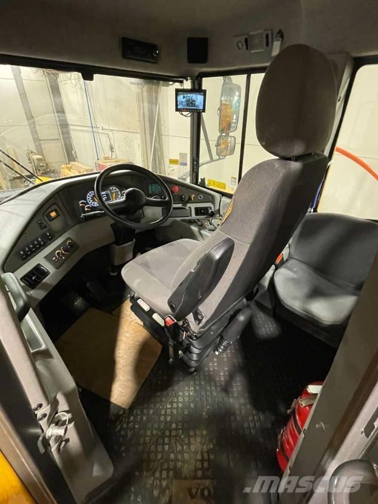 Volvo A30G アーティキュレート式ダンプトラック