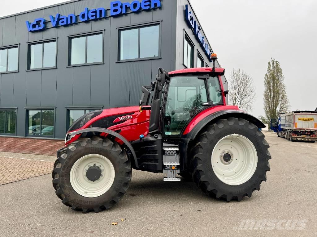 Valtra T 175 Direct トラクター