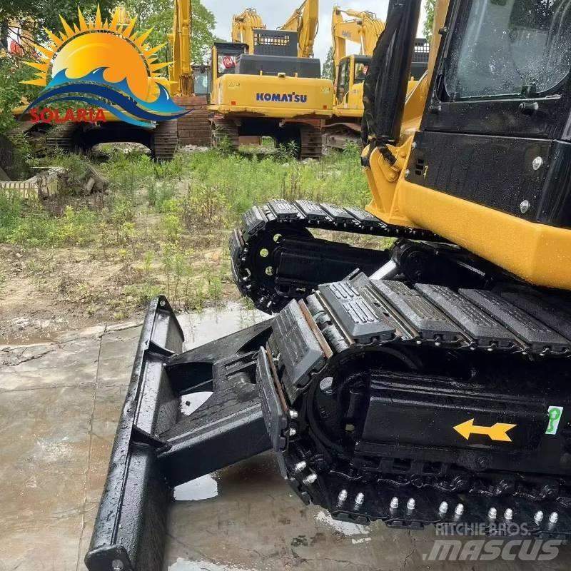 CAT 305.5E2 大型油圧ショベル12t以上（パワーショベル・ユンボ）