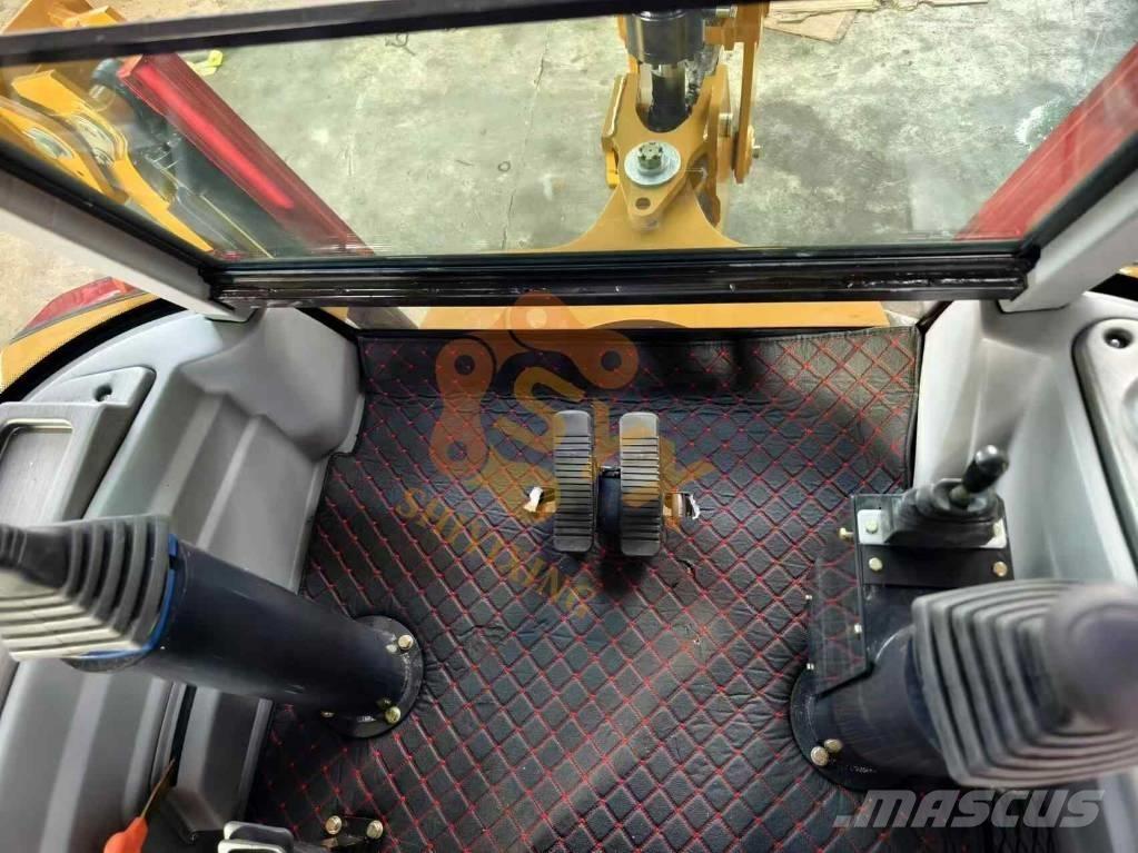 CAT 420 F バックホーローダー