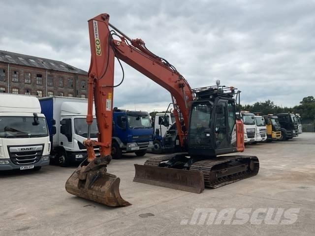Hitachi ZX 135 US-6 大型油圧ショベル12t以上（パワーショベル・ユンボ）