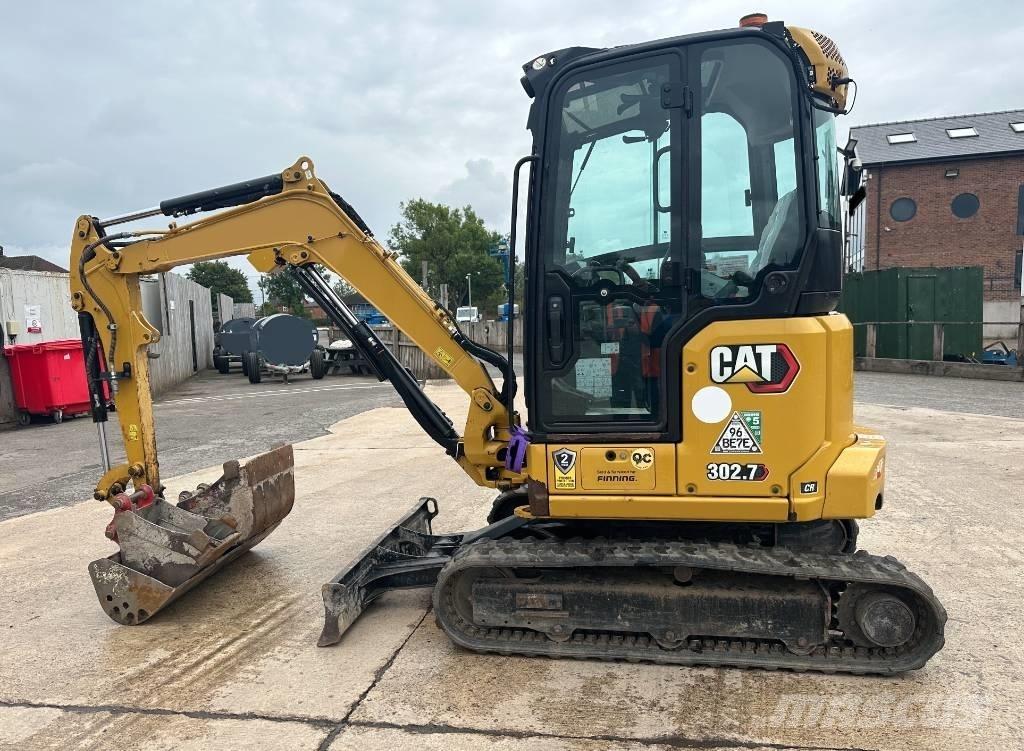 CAT 302.7 CR ミニ油圧ショベル 7t以下（ミニユンボ・ミニディガー）