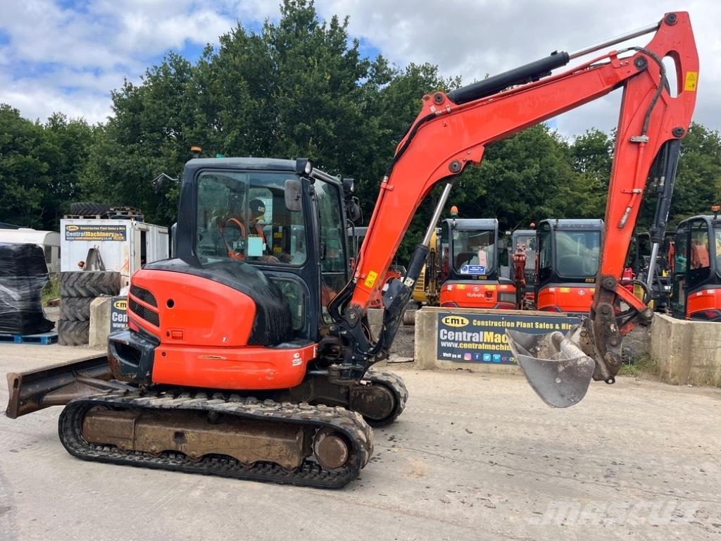 Kubota KX 057-4 ミニ油圧ショベル 7t以下（ミニユンボ・ミニディガー）